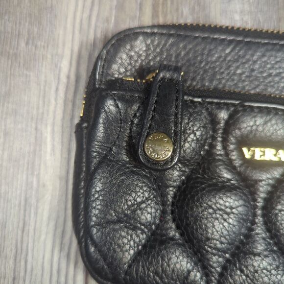 Vera Bradley Quilted Sophie Wristlet Genuine Leather Black W/ Floral Lining - Picture 2 of 12